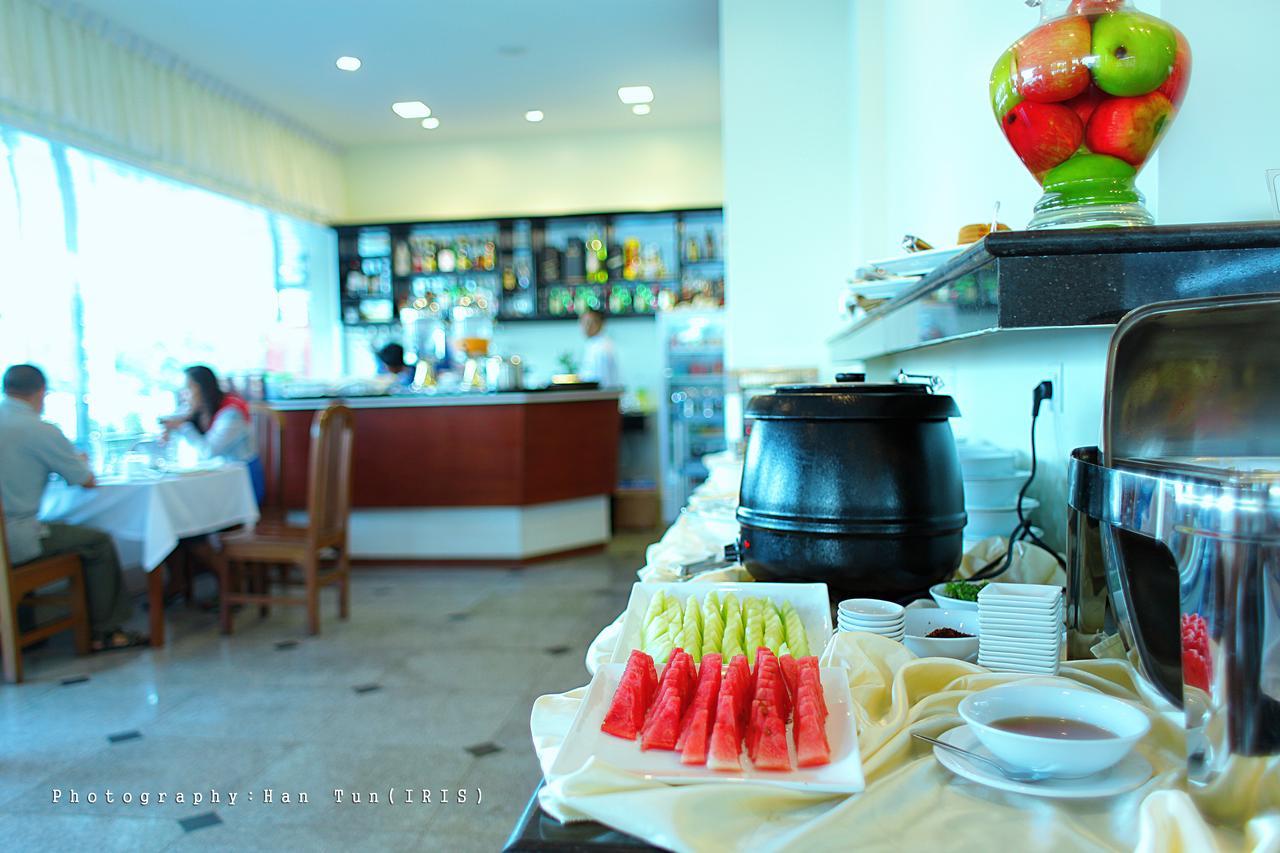 โรงแรมหง่วย มอ มะละแหม่ง ภายนอก รูปภาพ